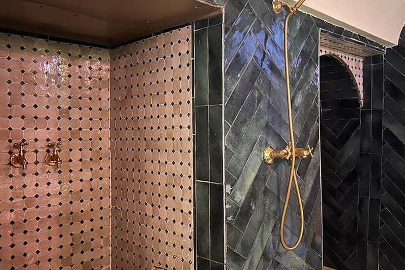 Hammam marocain traditionnel à Fès