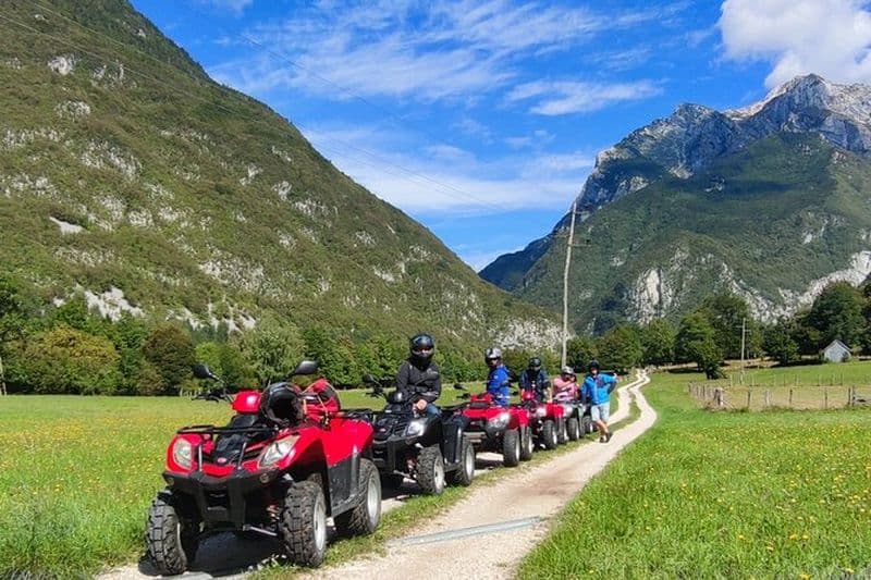 Aventurez-vous dans la nature slovène avec une excursion en quad à Bovec.