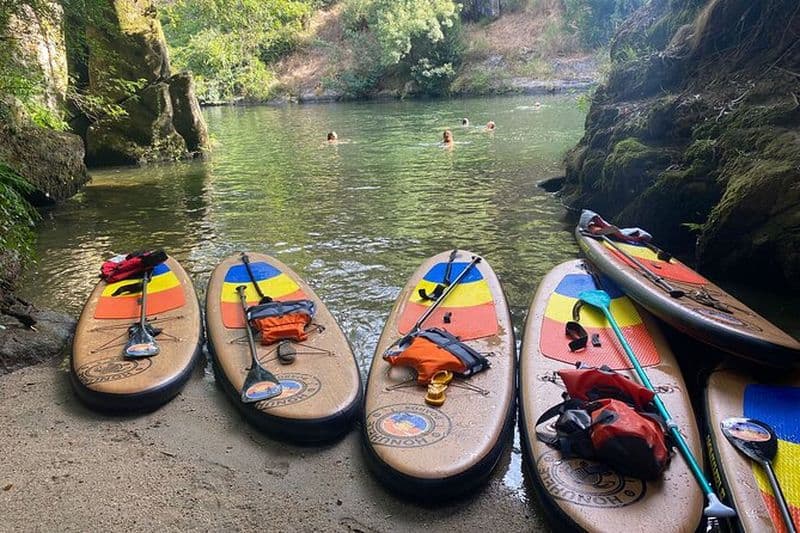 Balade en stand-up paddle sur la rivière Paiva