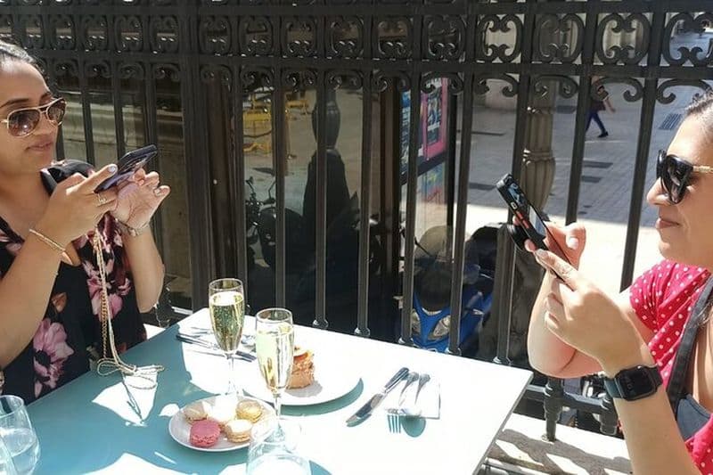 Visite privée autour du vin et du fromage à Marseille