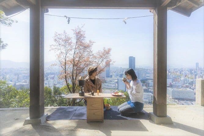 Hiroshima Randonnée guidée locale et cérémonie du thé en plein air