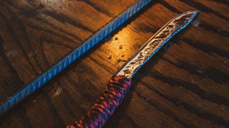 Forger un couteau de survie