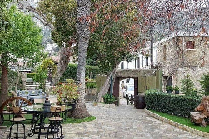 Villages de montagne de Kyrenia et dégustation de vin de Nicosie ou Kyrenia