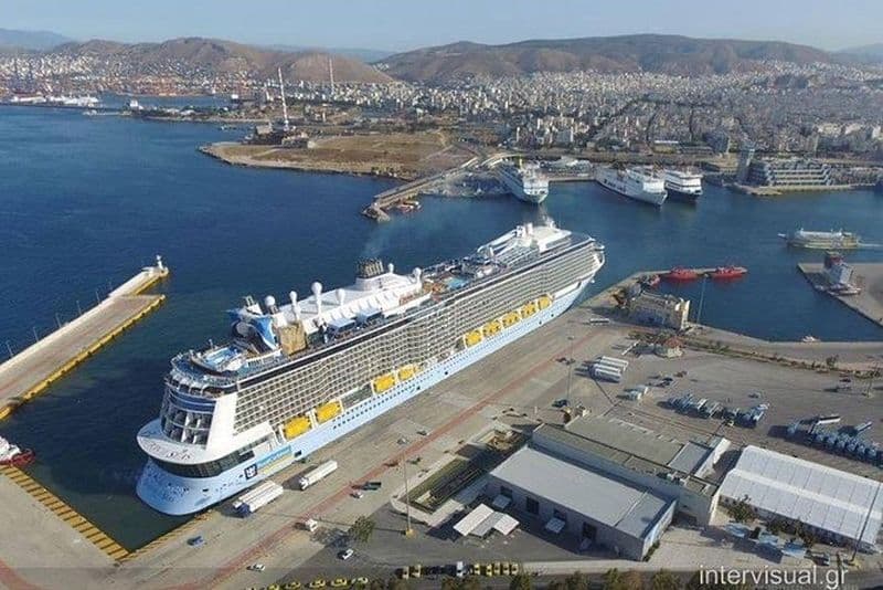 Transfert en taxi depuis l'aéroport jusqu'au port du Pirée