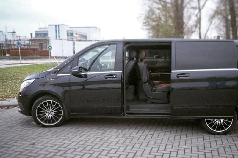 Taxi Wavre - Tomorrowland Boom (1 à 8 Places)