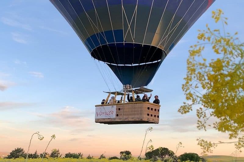 Vol en montgolfière au lever du soleil à Ségovie