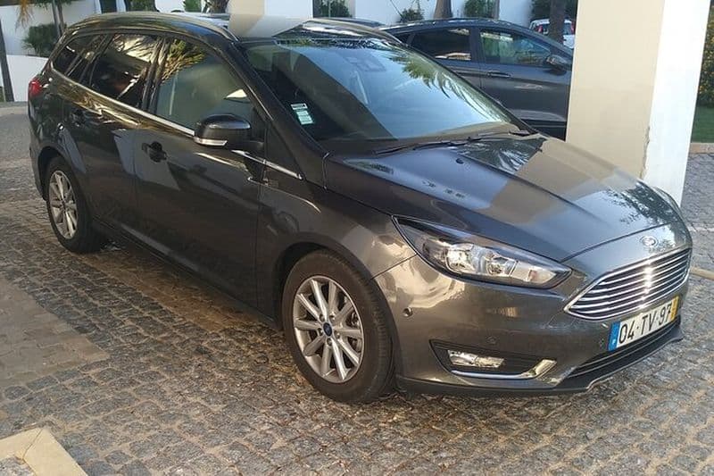 Chauffeur privé - Algarve (Véhicule jusqu'à 4 personnes)