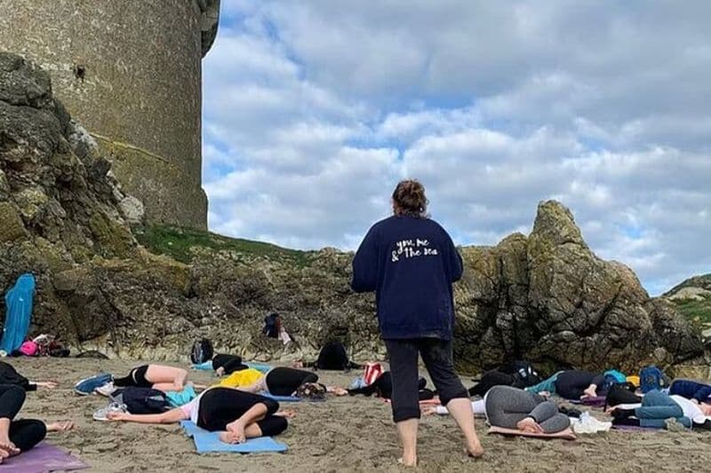 Vivez l'aventure du yoga au Dublin Eye Ireland