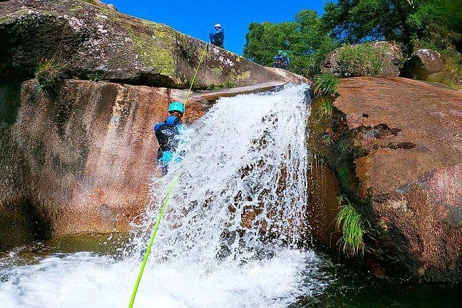 Canyoning sur la rivière Varziela - Niveau avancé
