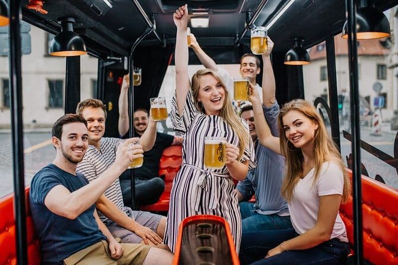 Visite en bus de la bière de Prague réservée aux adultes