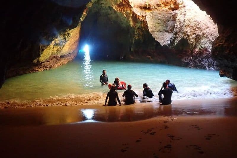 Expédition de plongée en bateau privé