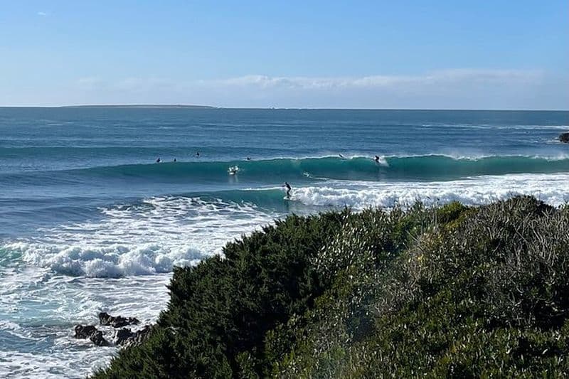Expérience de surf privée en Sardaigne avec un guide certifié