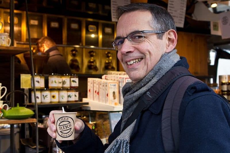 Découvrez le meilleur de Bruges lors d'une visite privée avec promenade en bateau