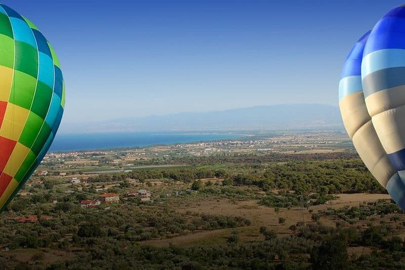 Vol en montgolfière dans la plaine de Sibari pour petits groupes