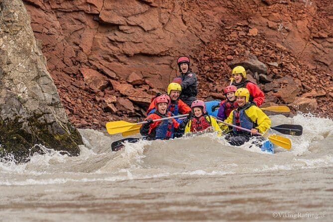 Les mieux noté(e)s Famille Rafting-Combinaisons sèches chaudes, Canyon volcanique, Plaisir épique