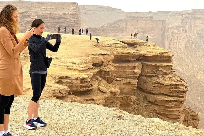 Riyadh Edge of The World Off Road 4x4 Bat Cave & Camels Randonnée