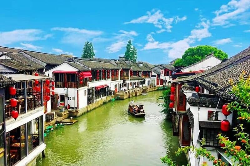 Visite privée de la ville aquatique de Zhujiajiao avec dégustation de thé au départ de Shanghai