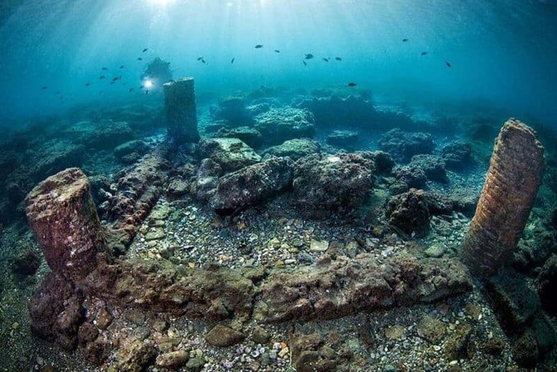 Découvrez la plongée sous-marine dans le parc sous-marin de Baia