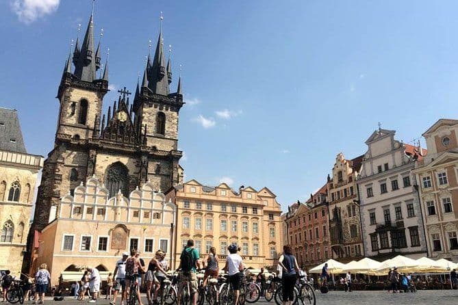 Visite de la nouvelle ville et de la vieille ville de Prague en vélo