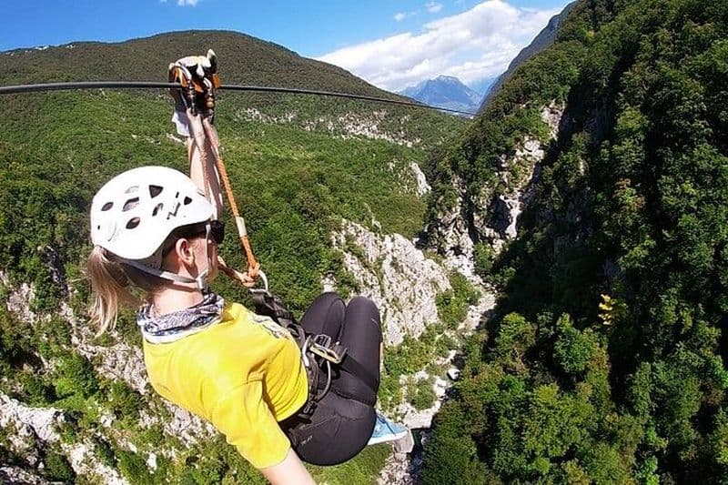 Bovec Zipline - canyon Ucja - la plus longue tyrolienne d'Europe