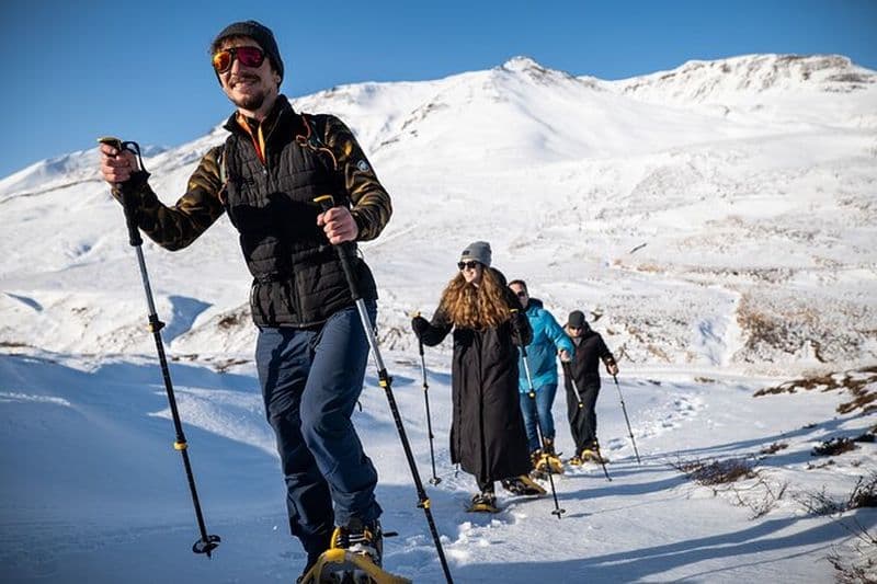 Randonnée en raquettes familiale au départ d'Akureyri