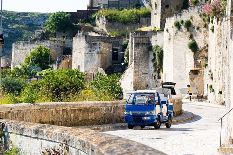 Visite privée en Tuk Tuk Sassi et Parco della Murgia Lungo