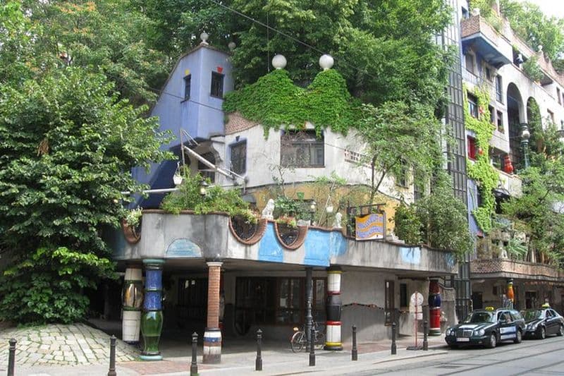 Visite virtuelle: sur les traces de Hundertwasser