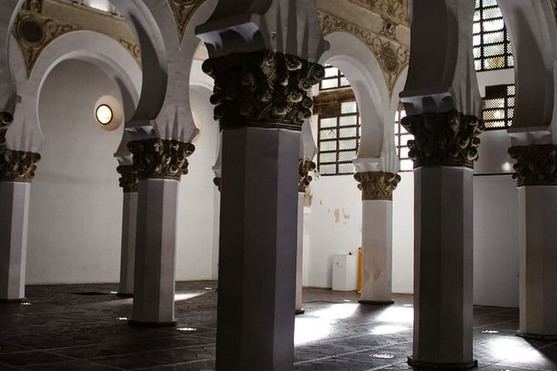 Visite historique en petit groupe de Tolède avec cathédrale et monuments