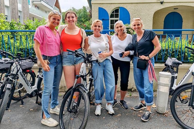 Visite Incontournable D'Honfleur À Vélo Électrique