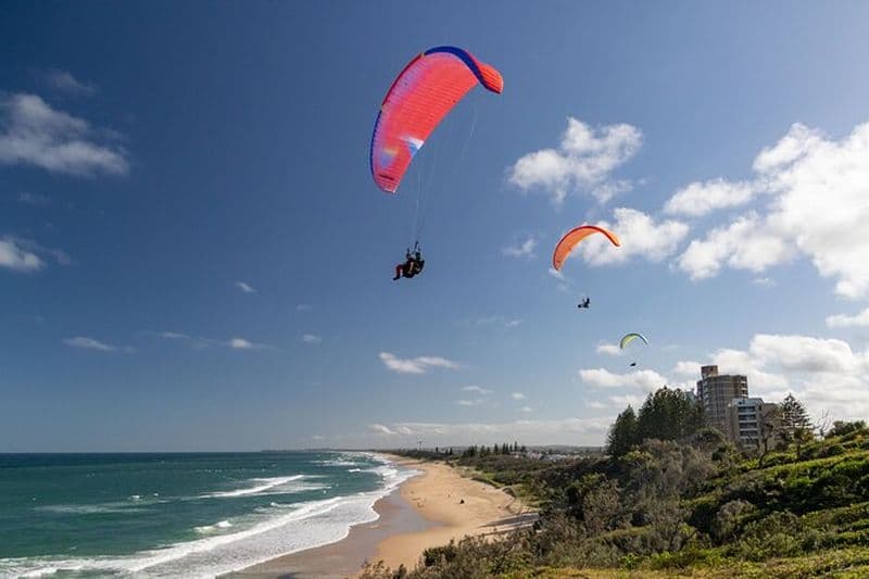 Expérience de parapente tandem Rainbow Beach | Côte ensoleillée