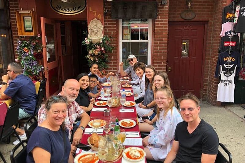 Visite gastronomique guidée originale de Chinatown et de Little Italy à New York