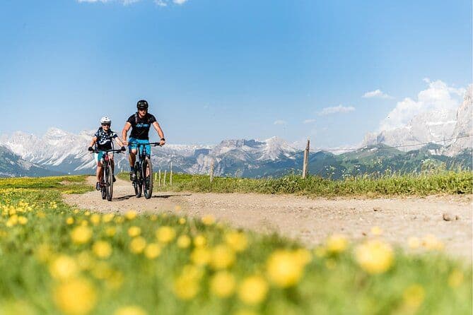 Visite privée à vélo des Dolomites au départ de Bolzano