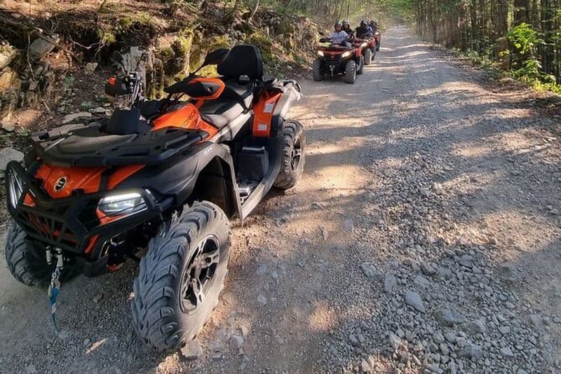 Visite en quad du village de Lukomir avec guide