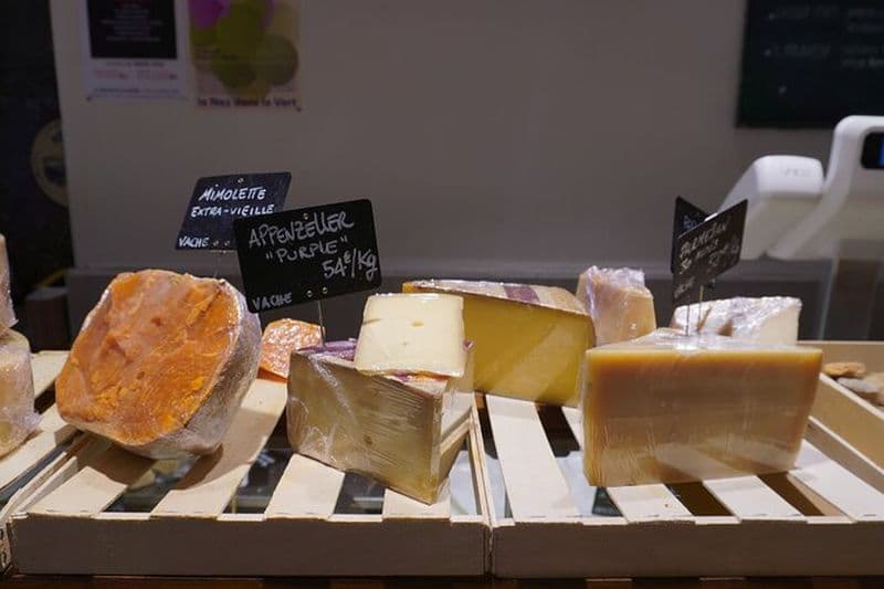 Dégustation de 5 fromages niçois et italiens dans un cadre local