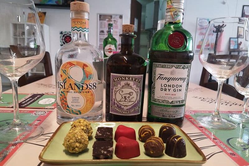 Atelier d'accords gin et chocolat à Malte