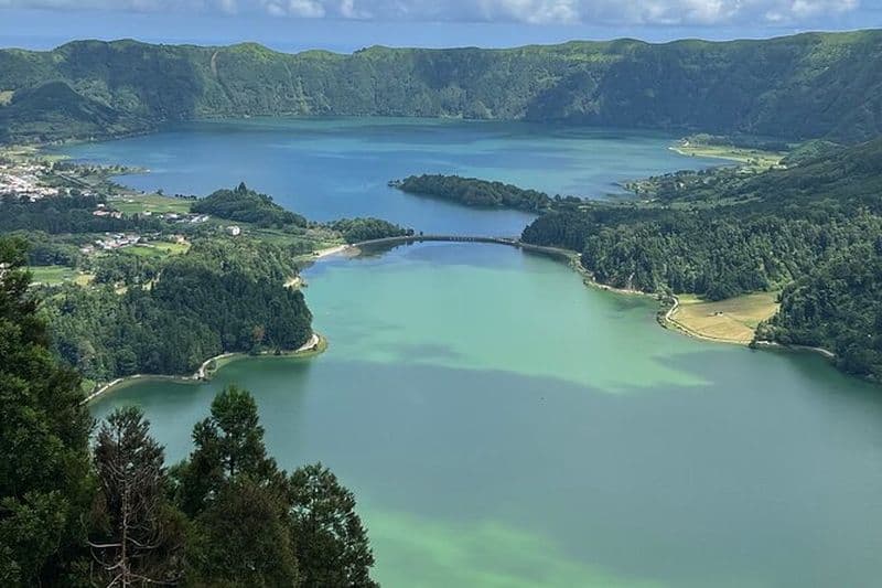Visite partagée de Sete Cidades et Ponta da Ferraria