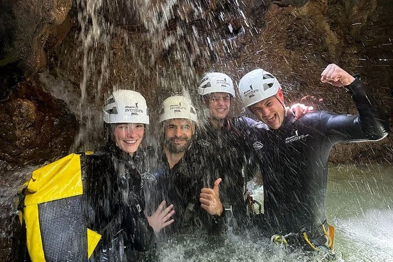 Expérience de canyoning à Barranco del Gorgo de la Escalera