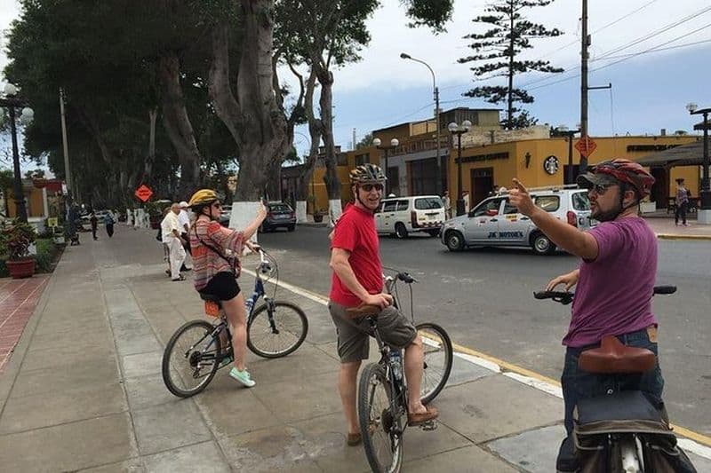 Tour à vélo San Isidro, Miraflores et Barranco,