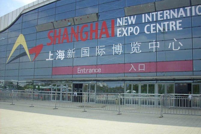 Transfert aéroport privé depuis ou vers le nouveau centre d'exposition international de Shanghai