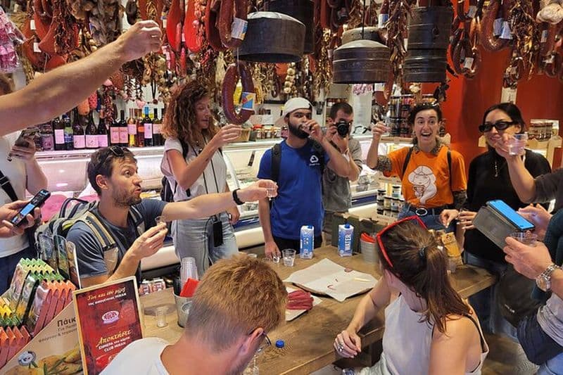 Chasse au trésor urbaine d'Athènes avec arrêts alimentaires