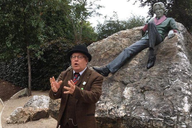 Visite à pied du parc Merrion Square avec une pinte de Guinness Dublin Rogues Tour