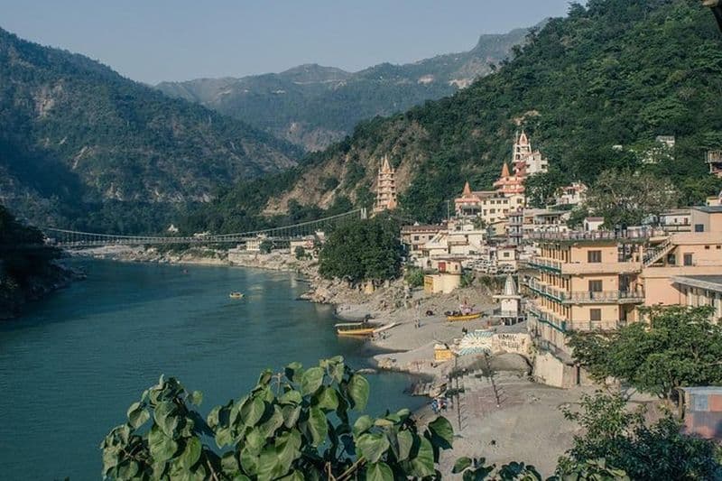 Depuis Delhi : circuit de 3 jours à Rishikesh avec yoga et massage