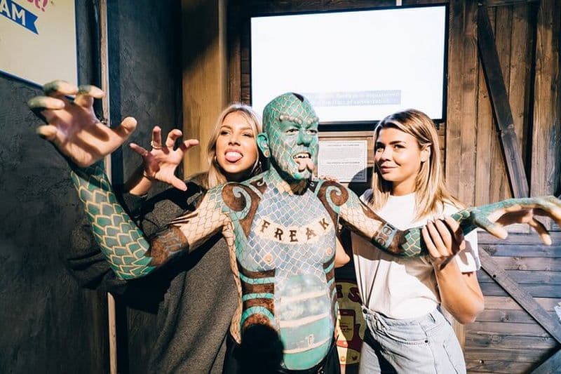 Ripley's Believe It or Not Amsterdam et croisière d'une heure sur les canaux