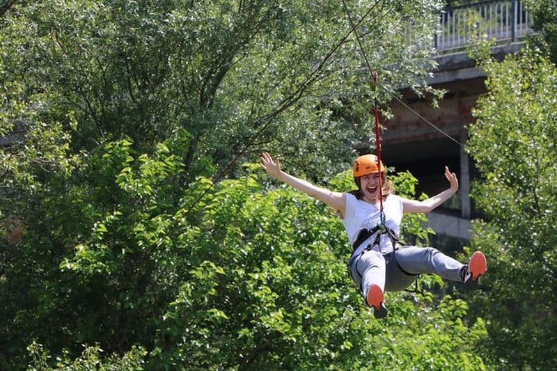 Journée multisports - Rafting sur Struma, Jardin de cordes et Tyrolienne