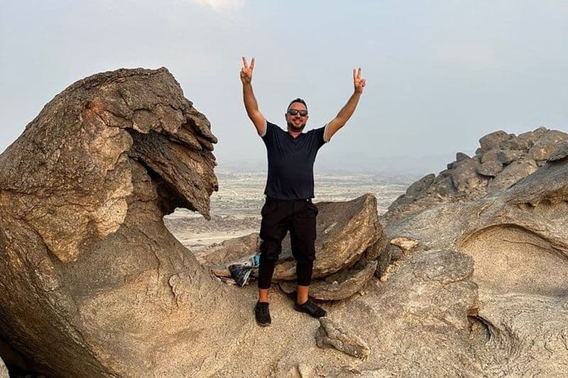 Expérience de randonnée dans la charmante vallée de la Lune de 4 heures à Djeddah