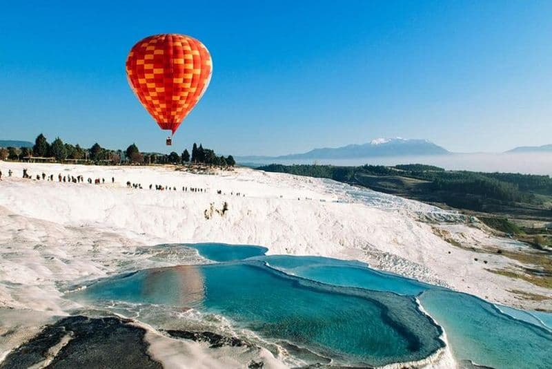 Depuis Antalya : excursion d'une journée à Pamukkale avec vol en montgolfière en option
