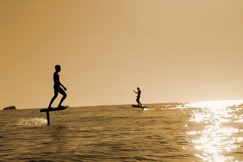 Cours de surf privé E Foil d'une heure en Istrie
