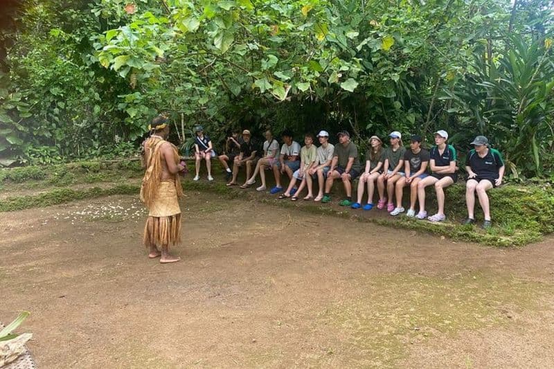 Efate Highlights : Promenade dans le village, dégustation de café et Beach Chill