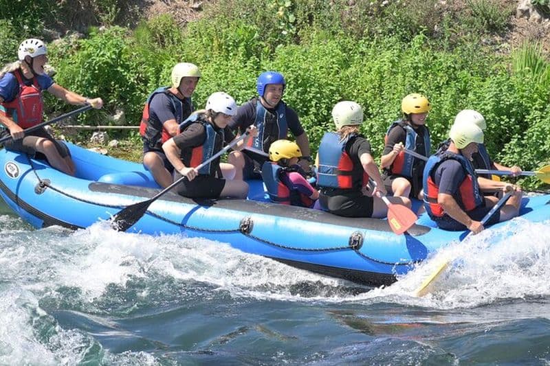 2 heures de rafting sur la rivière Gari à Cassino