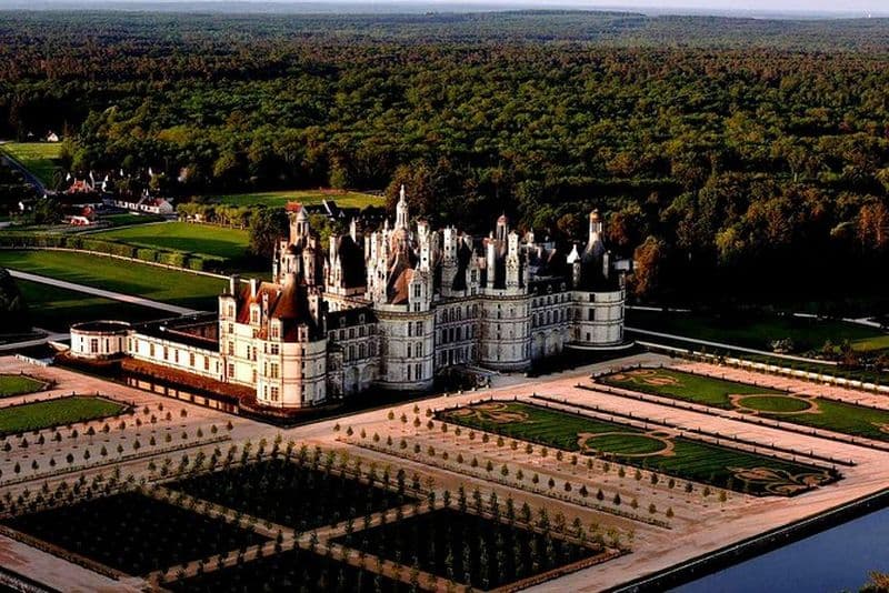 Circuit 2 châteaux autour de Blois : Chambord + Cheverny